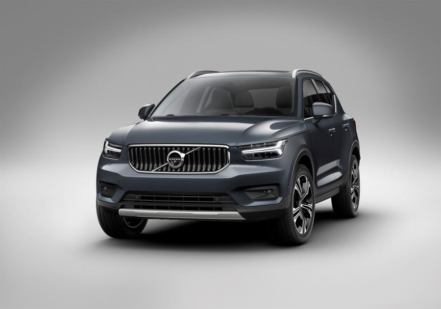  Volvo XC40 T5 Inscription 2018 года  (WW) (фото 6 из 21)